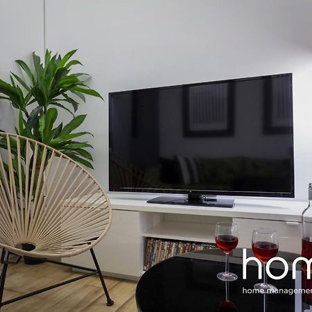 35M² Homm Impressive Apartment In Athén Kültér fotó