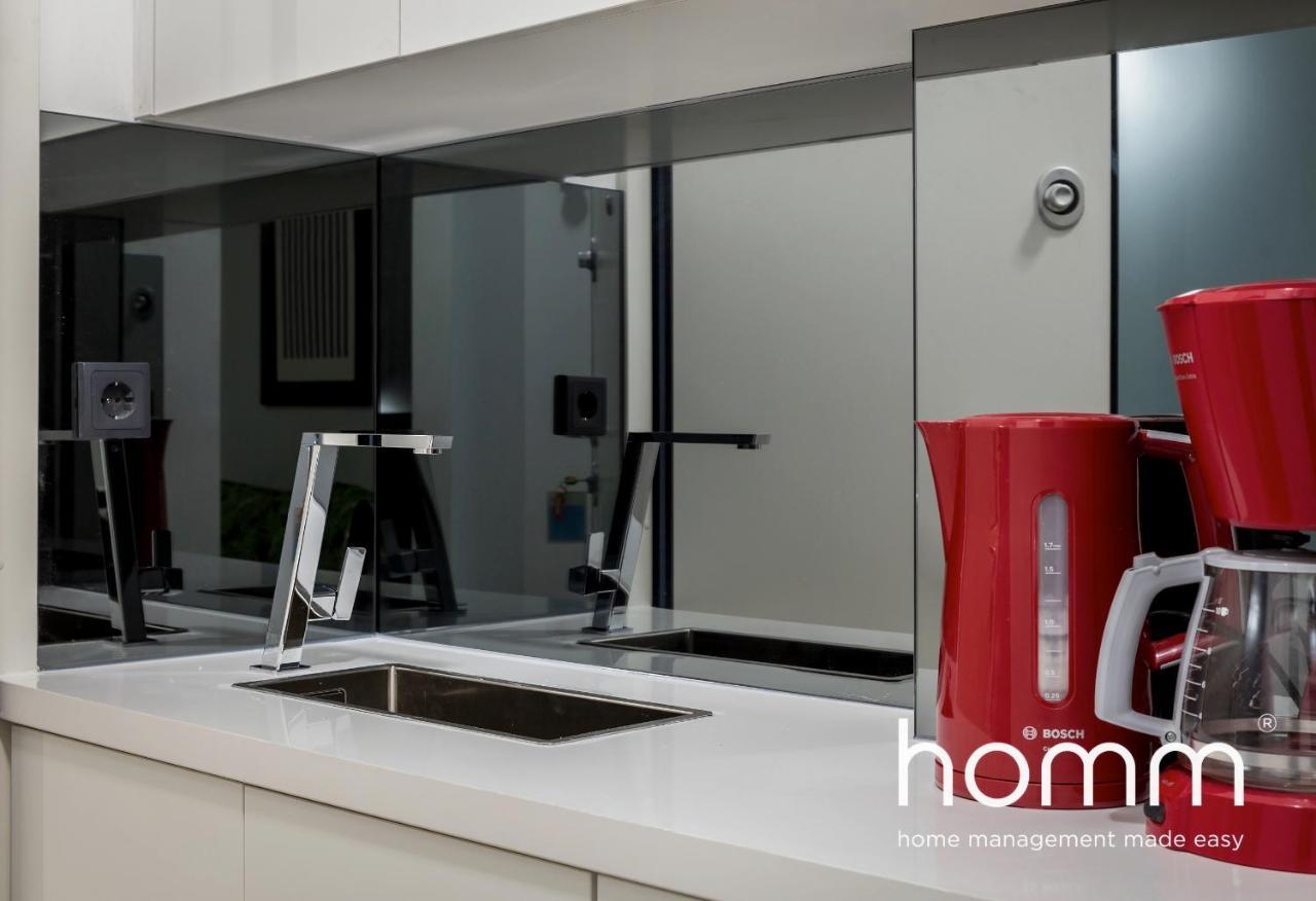 35M² Homm Impressive Apartment In Athén Kültér fotó